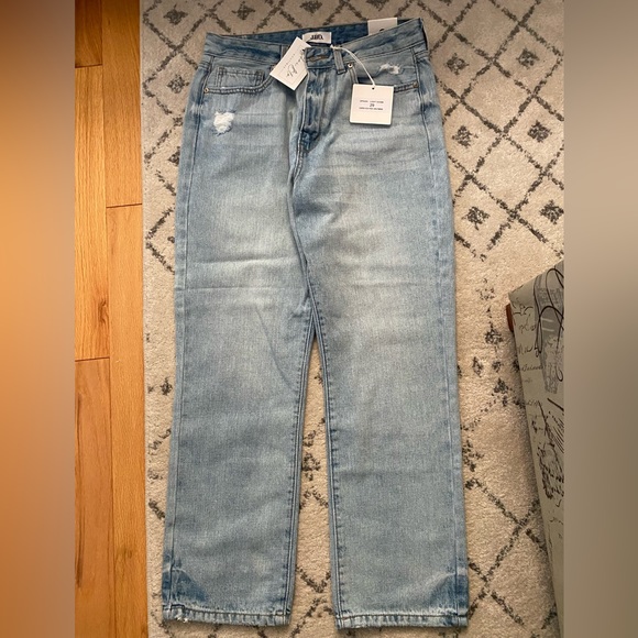 New with tags JBD mom style jeans size 29 - Picture 2 of 2